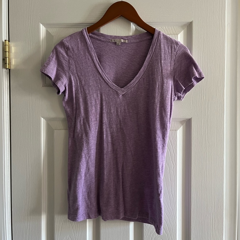Gap, Sz Small, Heather Purple V Neck Shirt